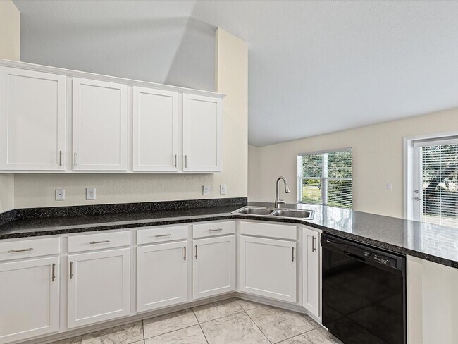 Building Photo - 12498 Stevie Marie Ct