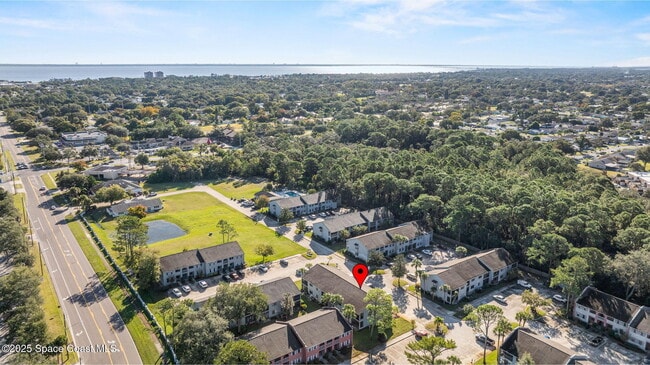 Building Photo - 1725 Harrison St