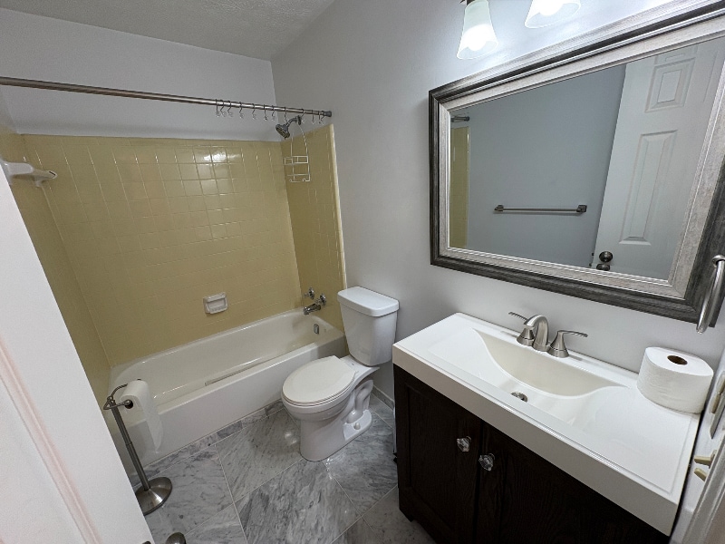 Building Photo - 1264 Cedar Park Pl