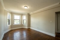Building Photo - 24 Seaver St