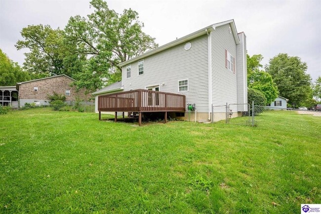 Building Photo - 1802 Oriole Dr