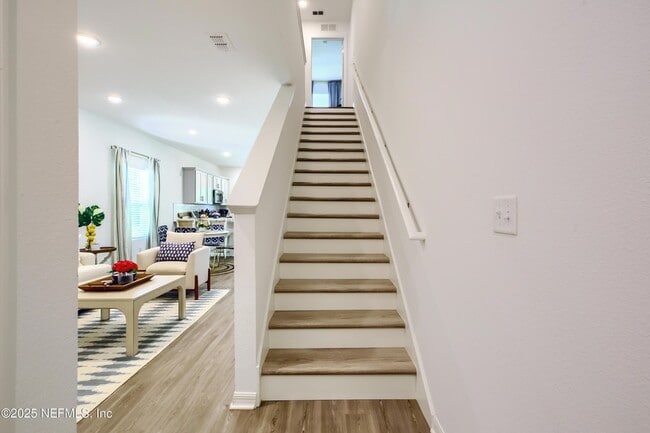 Building Photo - 66 Pamplona Dr