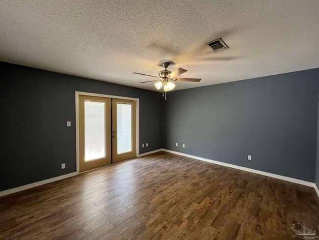 Building Photo - 5784 Twisted Oak Ct