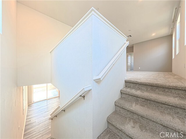 Building Photo - 5338 Mariner Ln
