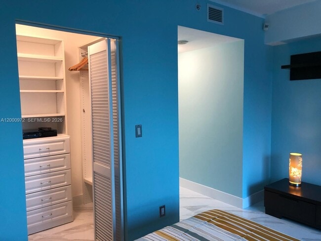 Building Photo - 325 S Biscayne Blvd