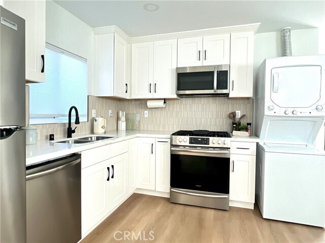 Building Photo - 6399 San Harco Cir