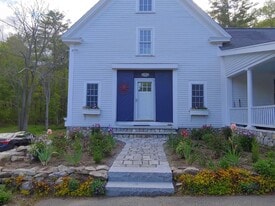Building Photo - 132 Summer St