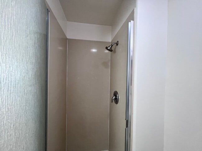 Building Photo - 40251 Laiolo Rd