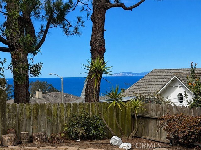 Building Photo - 3044 Cresta Way