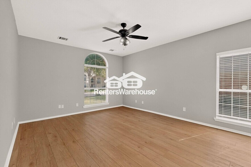 Building Photo - 619 Ridgemont Dr