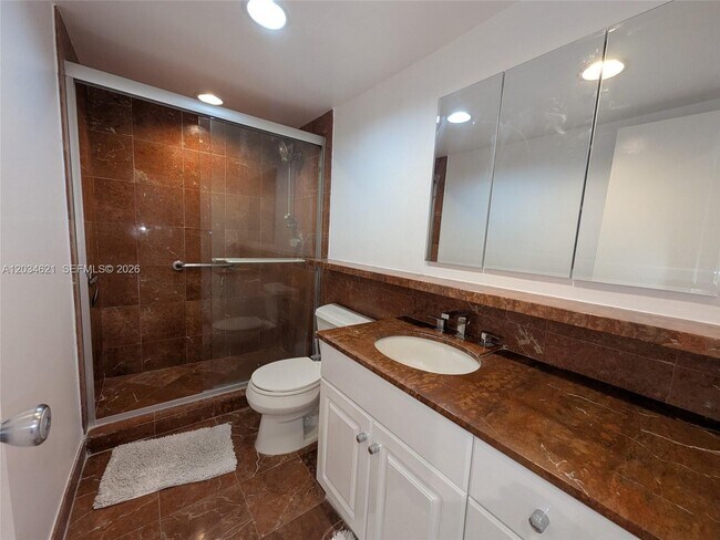 Building Photo - 5161 Collins Ave