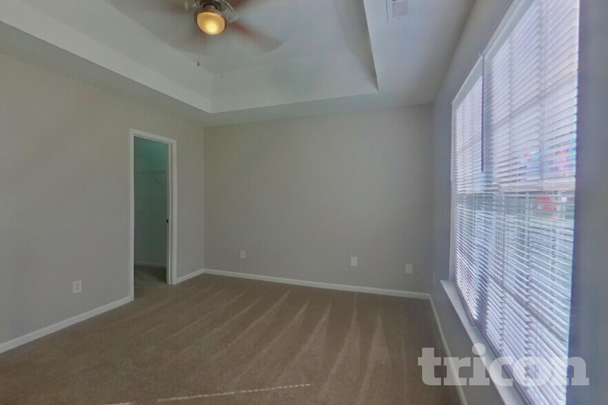 Building Photo - 1347 Braveheart Ln