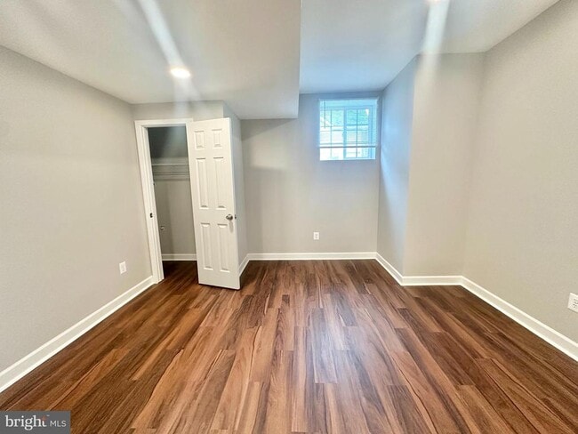 Building Photo - 44400 Stone Roses Cir