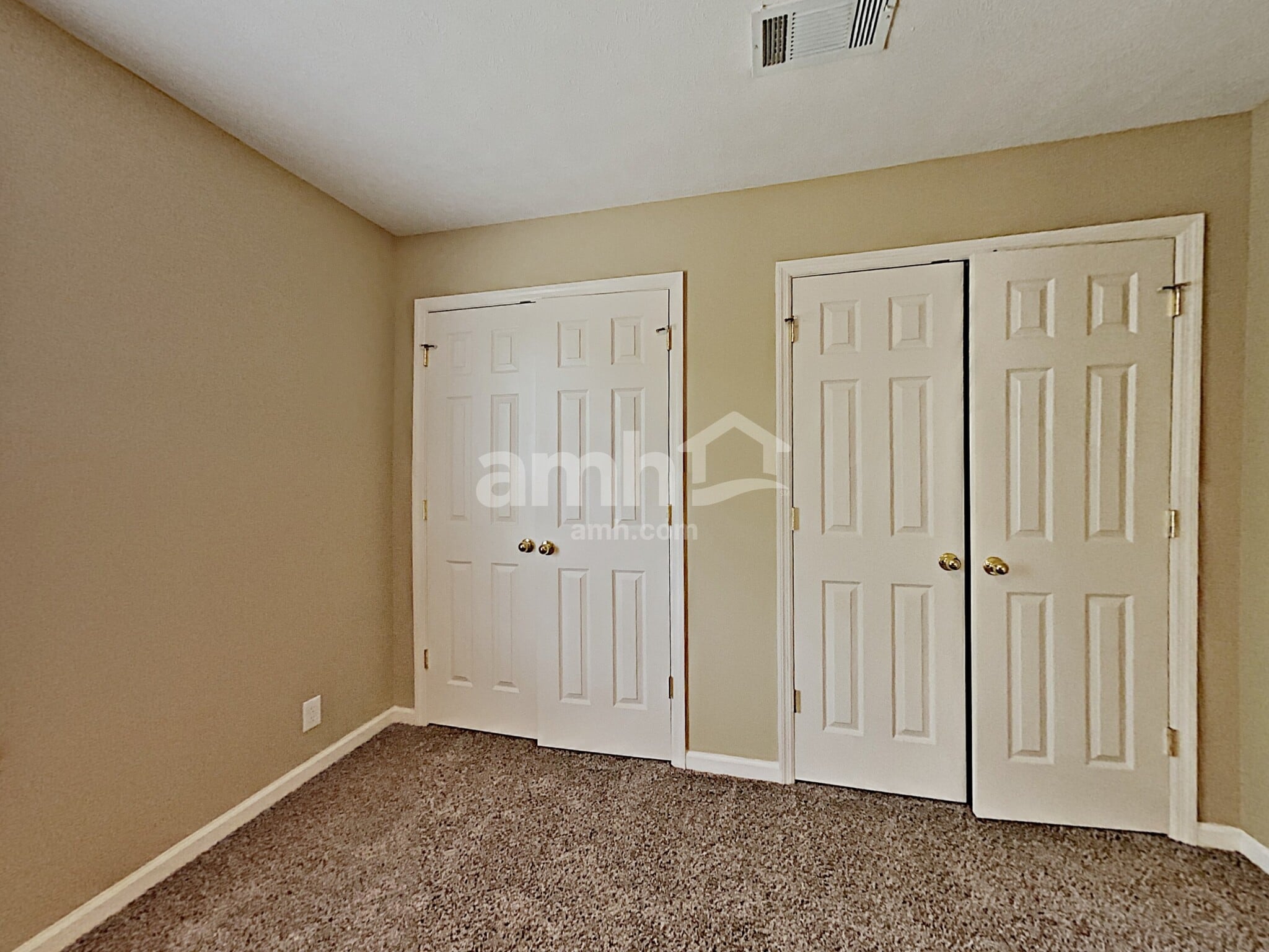 Building Photo - 661 Sugar Mill Dr