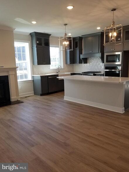 Building Photo - 4301 American Pl