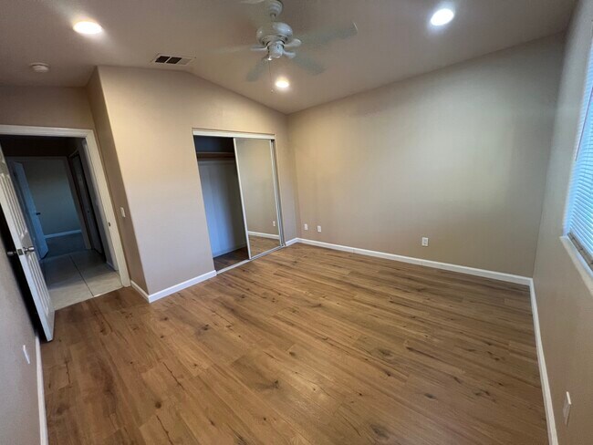 Building Photo - 66334 San Juan Rd