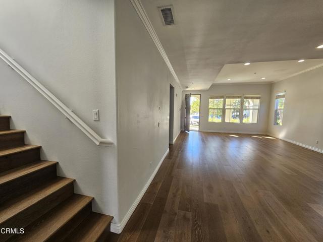 Building Photo - 7454 Chanteclair Ct