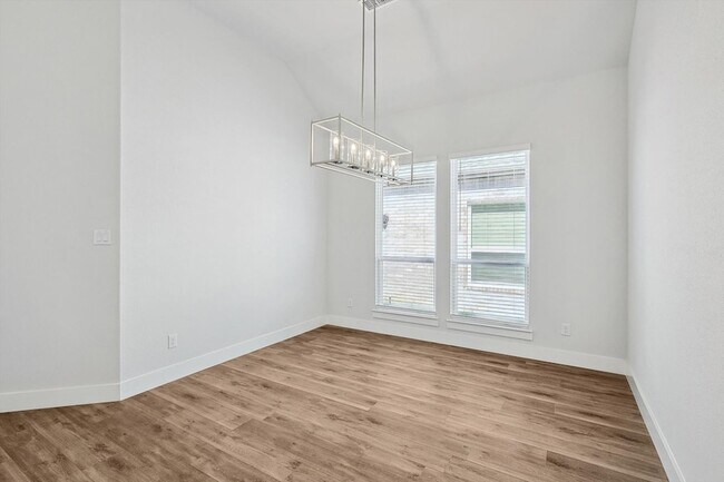 Building Photo - 6249 White Creek Drive