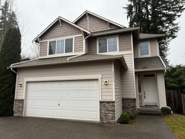 Primary Photo - 5Bd/2.5Ba Maple Valley House