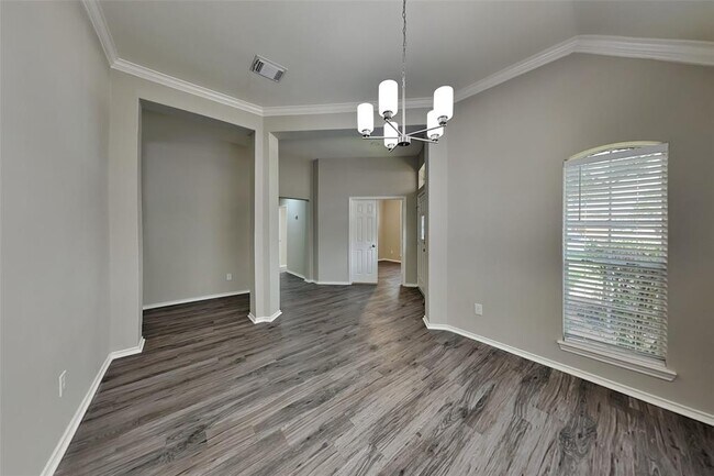 Building Photo - 7214 Bristol Ridge Dr