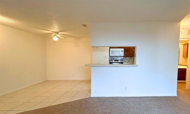 Building Photo - 1200 Calico Ln
