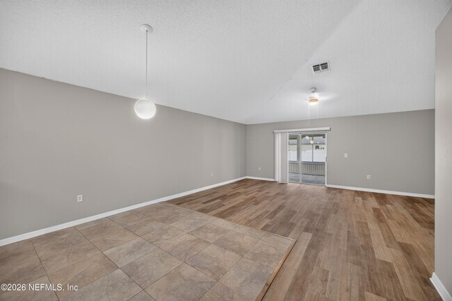 Building Photo - 1845 Saga Ct