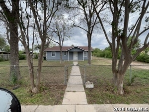 Building Photo - 1142 W Villaret Blvd