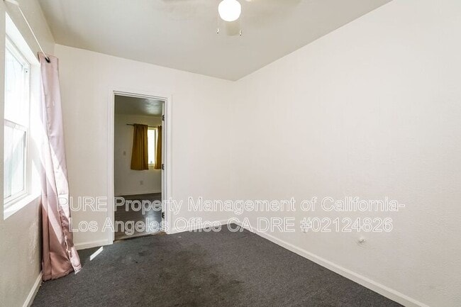 Building Photo - 2139 E Nord St