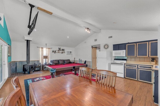 Building Photo - 928 Moccasin Trail