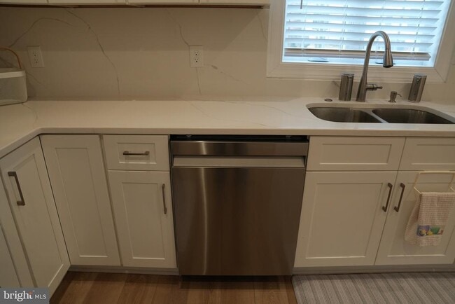 Building Photo - 19923 Smith Cir