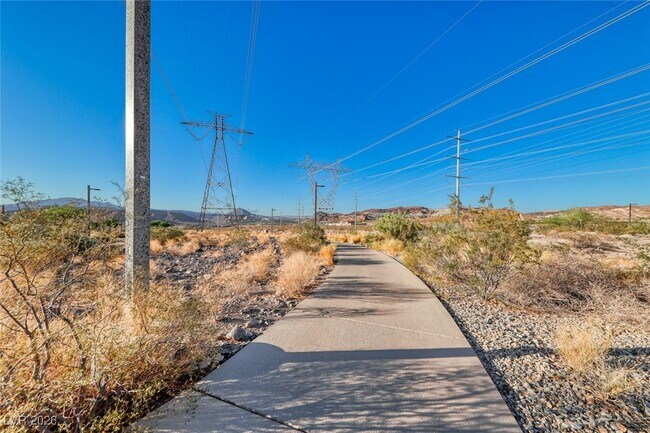 Building Photo - 969 Marigold Ct