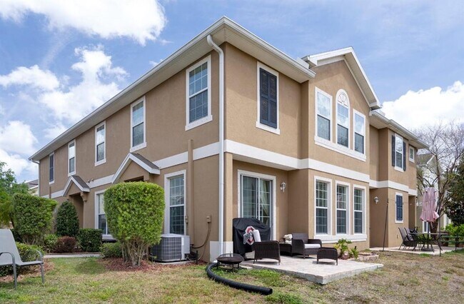 Building Photo - 7535 Red Mill Cir
