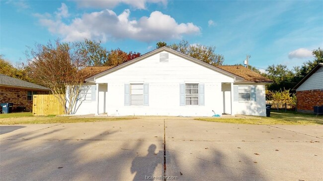 Primary Photo - 2347 Cornell Dr