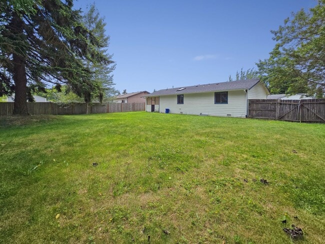 Building Photo - 8829 9th Pl W