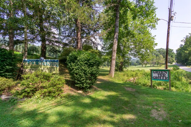 Building Photo - 752 Hiawassee Ave