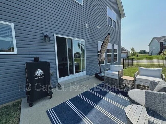 Building Photo - 1401 Miami Ct