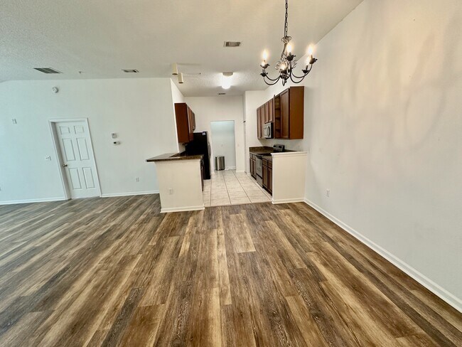 Building Photo - 209 Larkin Pl