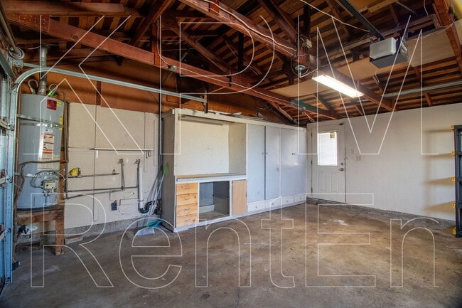 Building Photo - 5611 Tamworth Way