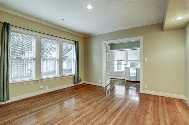 Building Photo - 1710 Rosedale St