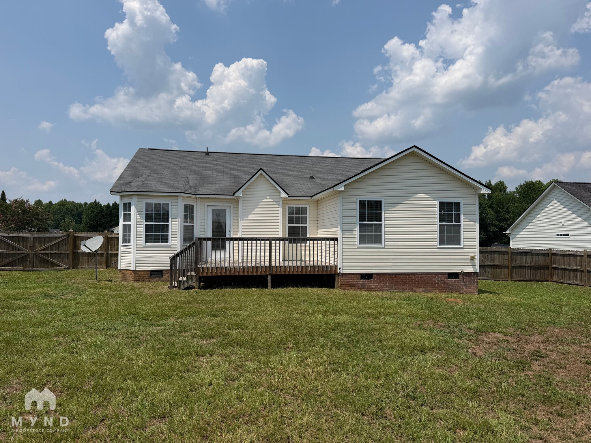 Building Photo - 54 Pedernales Dr