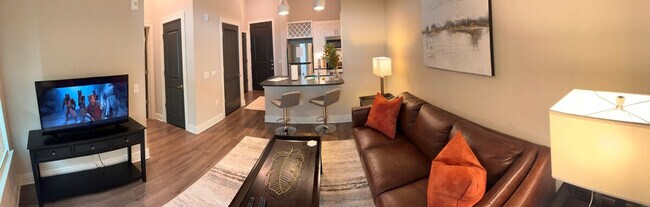 Building Photo - 3700 Ingleside Blvd