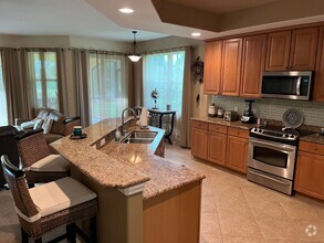 Building Photo - Stunning 3 bedroom Condo in Hammock Bay......