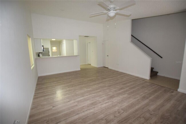 Building Photo - 904 Sumter St