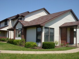 Building Photo - 2725 Burgundy Dr