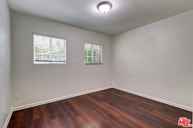 Building Photo - 15601 Morrison St
