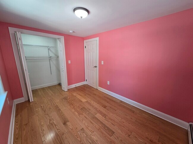 Building Photo - 107 Beech Ridge Rd