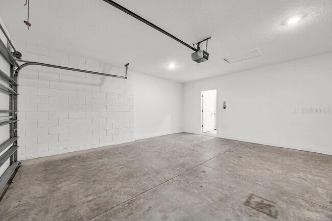 Building Photo - 1291 Asher Mason Ave