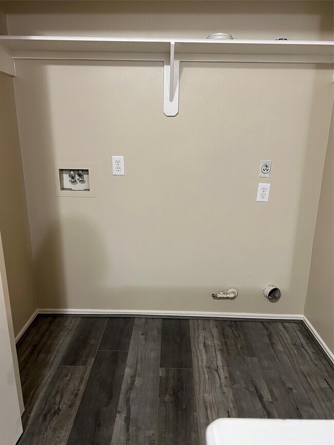 Building Photo - 819 Citation Dr