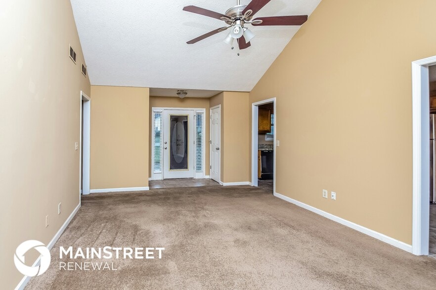 Building Photo - 90 White Oak Dr