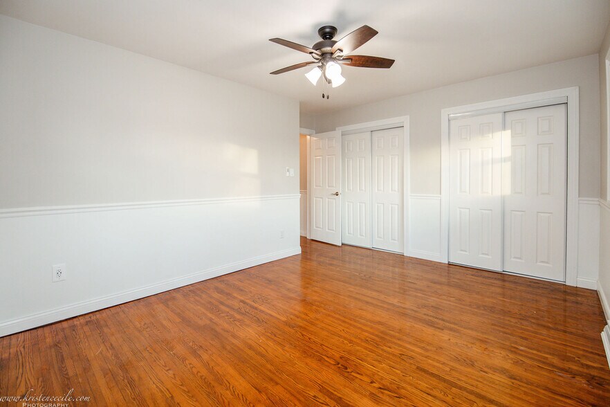 Building Photo - 123 Haines Ave